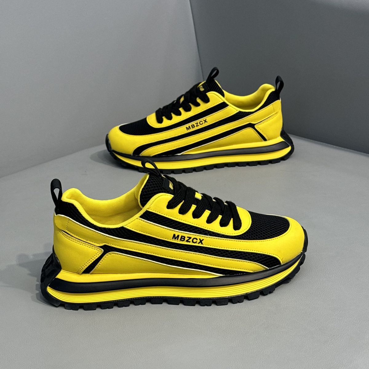 Badminton Shoes - Erkekler için fileli, nefes alan spor
